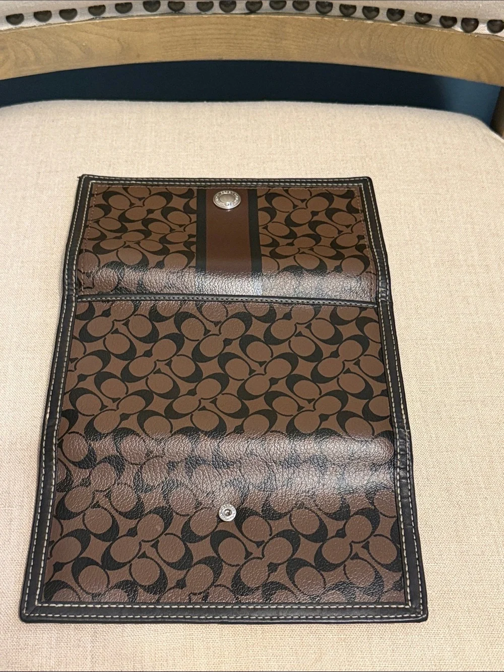 Coach Chelsea Heritage Y2K-Style Signature Trifold Monogrammed Envelope Wallet